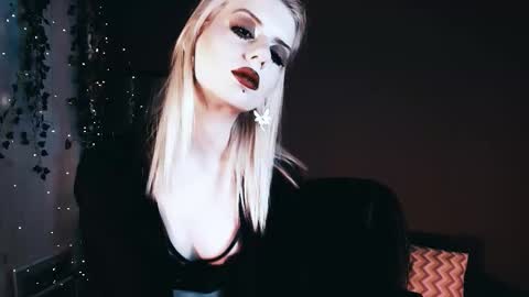 Snapshot of noah_elmer chatting on September 27, 6:13 pm REAL name LiaDM are always open online show from September 27, 6:13 pm