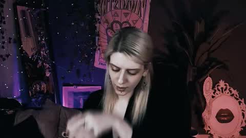 REAL name LiaDM are always open online show from December 4, 5:21 pm