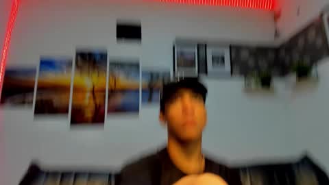 Snapshot of noah_flynn1 chatting on February 11, 12:43 pm noah_flynn1 online show from February 11, 12:43 pm