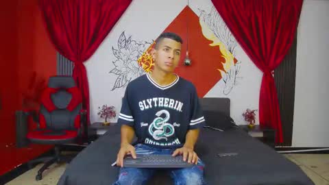 Noah online show from January 18, 4:00 pm