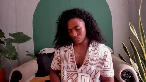 Noah online show from November 21, 5:11 pm