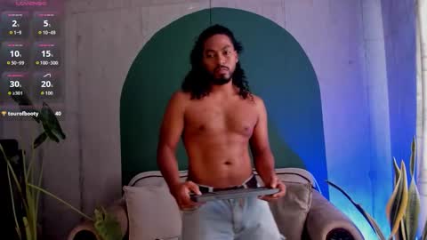 Noah online show from February 13, 4:36 pm