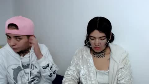 Snapshot of noah_martini chatting on February 12, 3:05 pm noah hehim online show from February 12, 3:05 pm