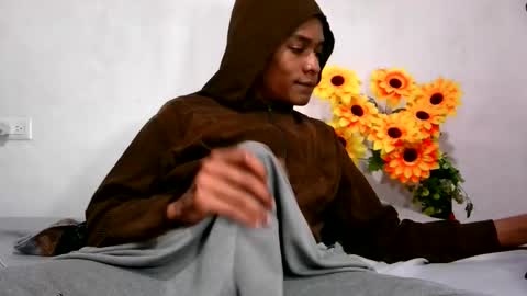 Noah Millers online show from November 26, 3:07 am