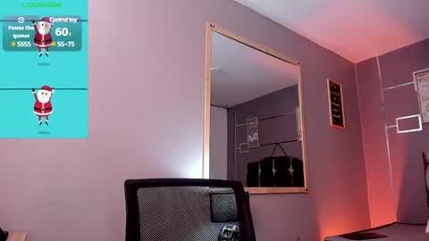 Snapshot of noah_smith04 chatting on January 8, 12:15 pm noah_smith04 online show from January 8, 12:15 pm