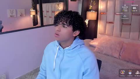 noah_smith04 online show from November 4, 12:15 pm