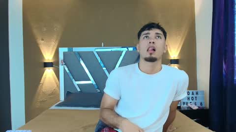 noah online show from March 7, 7:55 pm