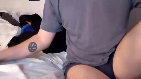 Snapshot of noah_wesley chatting on September 18, 8:49 am Noah Wesley online show from September 18, 8:49 am