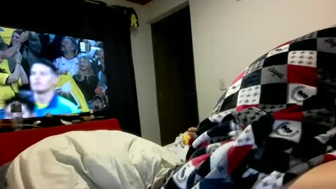 Snapshot of noah_y_lola chatting on July 5, 4:19 am noah_y_lola online show from July 5, 4:19 am