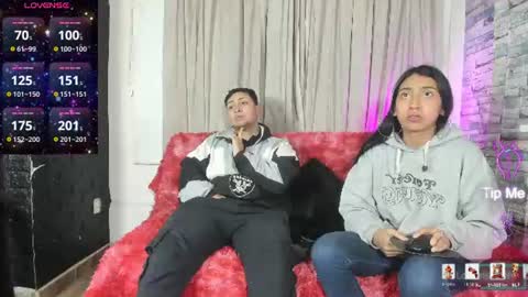 Snapshot of noahandbunny chatting on June 19, 11:14 am Noahandbunny online show from June 19, 11:14 am
