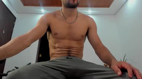 LIAM- noah online show from April 1, 1:41 pm