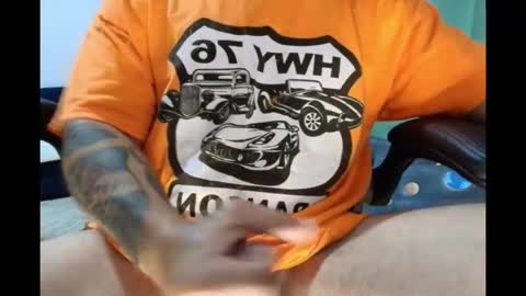 Snapshot of noahbrown23 chatting on May 6, 4:01 pm Noah B online show from May 6, 4:01 pm