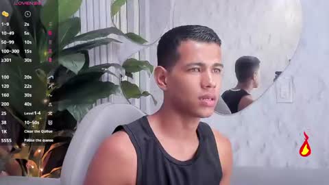 Snapshot of noahdark_ chatting on July 29, 2:32 am NOAH online show from July 29, 2:32 am