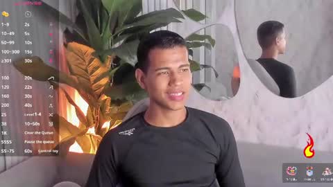 Snapshot of noahdark_ chatting on July 30, 3:05 am NOAH online show from July 30, 3:05 am