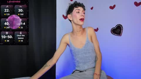 Snapshot of noahfox_12 chatting on June 9, 1:50 am Noah fox online show from June 9, 1:50 am
