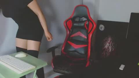 Noamartin online show from March 17, 1:32 am