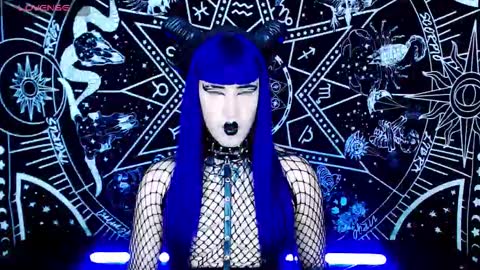 caroline online show from October 2, 11:45 pm