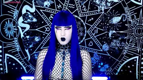 caroline online show from October 30, 2:02 am