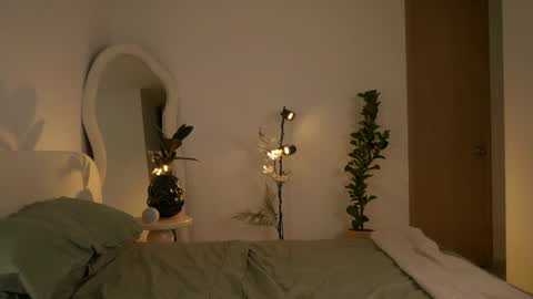 Snapshot of nobodyisperfect___ chatting on June 19, 1:10 am Samantha online show from June 19, 1:10 am