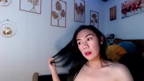 Snapshot of noboyfriendsincebirth chatting on October 2, 10:33 am Samantha Summer online show from October 2, 10:33 am