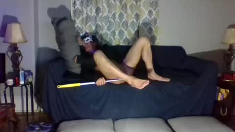 Snapshot of noclothesplease chatting on December 29, 5:53 am Rikki online show from December 29, 5:53 am