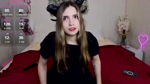Snapshot of nocturnehuntress chatting on July 7, 4:59 am Alice online show from July 7, 4:59 am