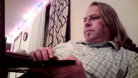 Snapshot of nodak808 chatting on December 6, 12:16 pm Jonny Coxman online show from December 6, 12:16 pm