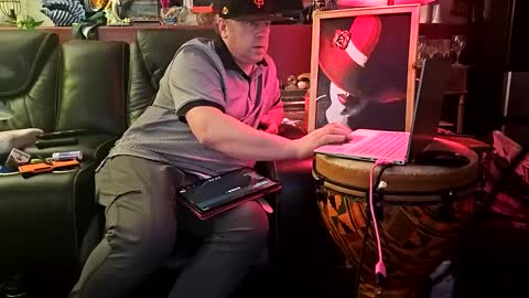 Snapshot of nodak808 chatting on September 17, 8:49 am Jonny Coxman online show from September 17, 8:49 am