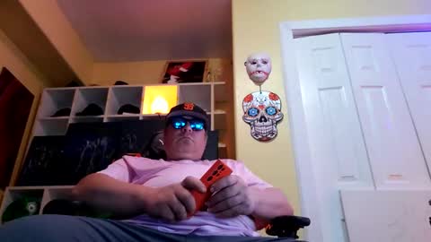 Snapshot of nodak808 chatting on September 23, 10:40 am Jonny Coxman online show from September 23, 10:40 am