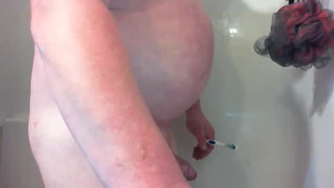 Snapshot of nodak808 chatting on October 26, 12:22 pm Jonny Coxman online show from October 26, 12:22 pm