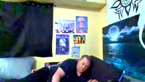 Jonny Coxman online show from April 2, 10:13 am