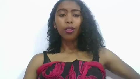 Snapshot of noelina chatting on March 1, 6:59 am noelina online show from March 1, 6:59 am