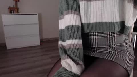 Snapshot of noelleneptune chatting on January 31, 11:24 am noelleneptune online show from January 31, 11:24 am