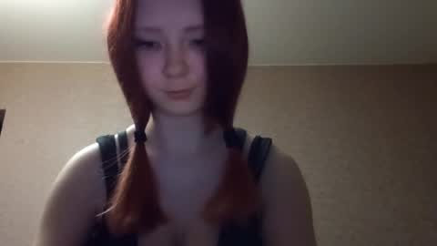 Lisa online show from April 3, 6:50 pm