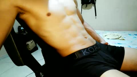 nofacebaby_ online show from April 21, 6:23 pm