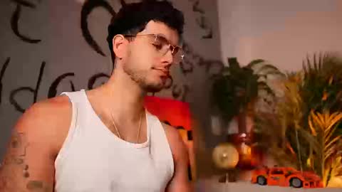 kevin online show from September 29, 8:02 pm