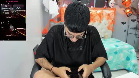 Noha Scott online show from October 22, 11:37 pm