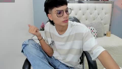 Noha Scott online show from April 21, 10:56 pm