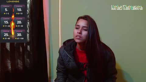 Noha Thomson online show from December 9, 6:57 pm