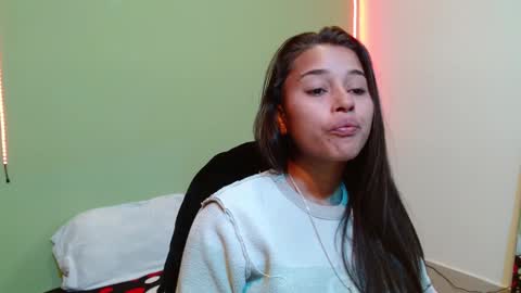 Noha Thomson online show from December 12, 12:55 pm