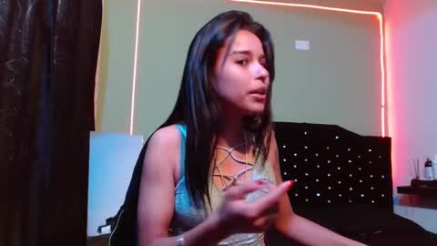 Noha Thomson online show from September 26, 3:49 pm