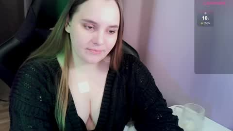 Snapshot of noir_ember_ chatting on April 26, 5:43 pm noir_ember_ online show from April 26, 5:43 pm
