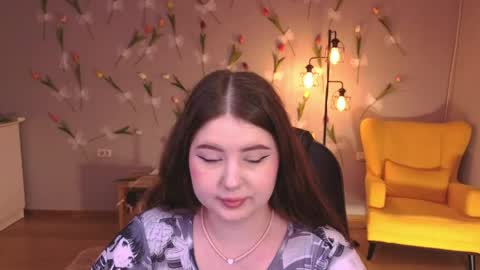 noirwhisper online show from June 7, 6:22 pm