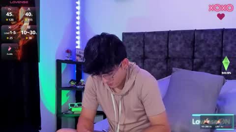 Nolan  online show from February 11, 7:08 pm