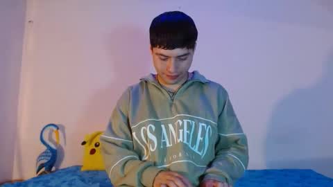 Snapshot of nolanjay chatting on April 10, 6:23 pm NolanJay69 online show from April 10, 6:23 pm