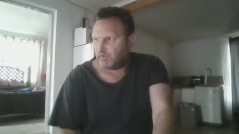 Snapshot of nollie244 chatting on September 11, 5:18 am Nollie online show from September 11, 5:18 am