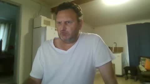 Snapshot of nollie244 chatting on September 25, 5:11 am Nollie online show from September 25, 5:11 am