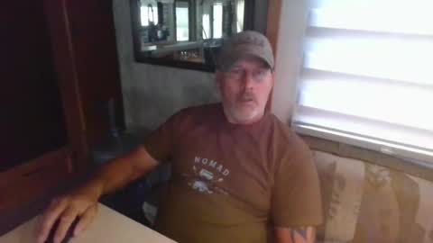 Snapshot of nomadfreedom chatting on June 13, 10:24 am nomadfreedom online show from June 13, 10:24 am