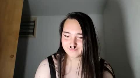 Snapshot of nonbinarybeauty20 chatting on October 27, 3:43 am nonbinarybeauty20 online show from October 27, 3:43 am