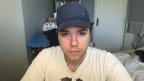 Snapshot of nongay379444 chatting on November 14, 10:14 am nongay379444 online show from November 14, 10:14 am